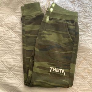 Kappa Alpha Theta Camo Sweets